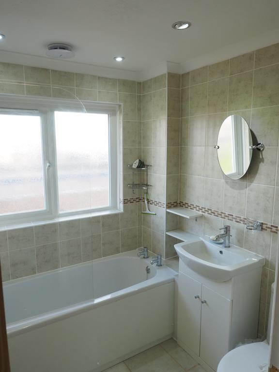 Seair Villa Ръстингтън Екстериор снимка